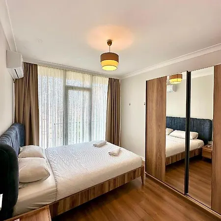 Sisli Modern Residence, 2 Bedroom Apartments, 250m Metro Station شقة