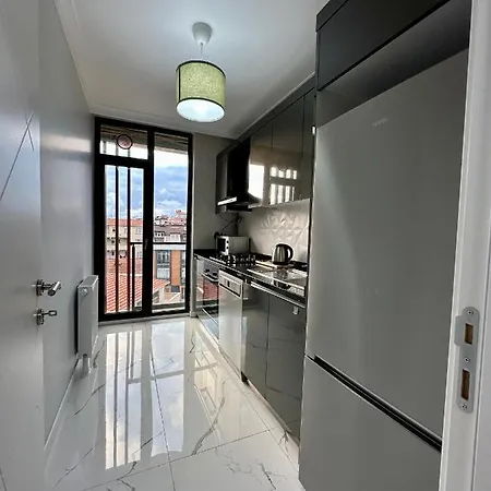 Sisli Modern Residence, 2 Bedroom Apartments, 250m Metro Station شقة *